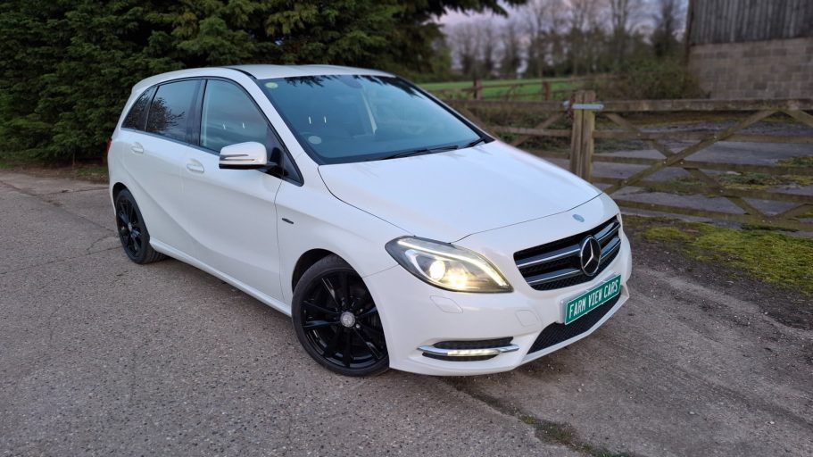 Mercedes B-Class Mercedes B-Class